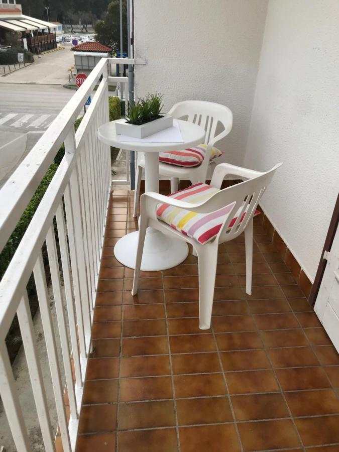 Apartment & Rooms Riva Водице Екстер'єр фото