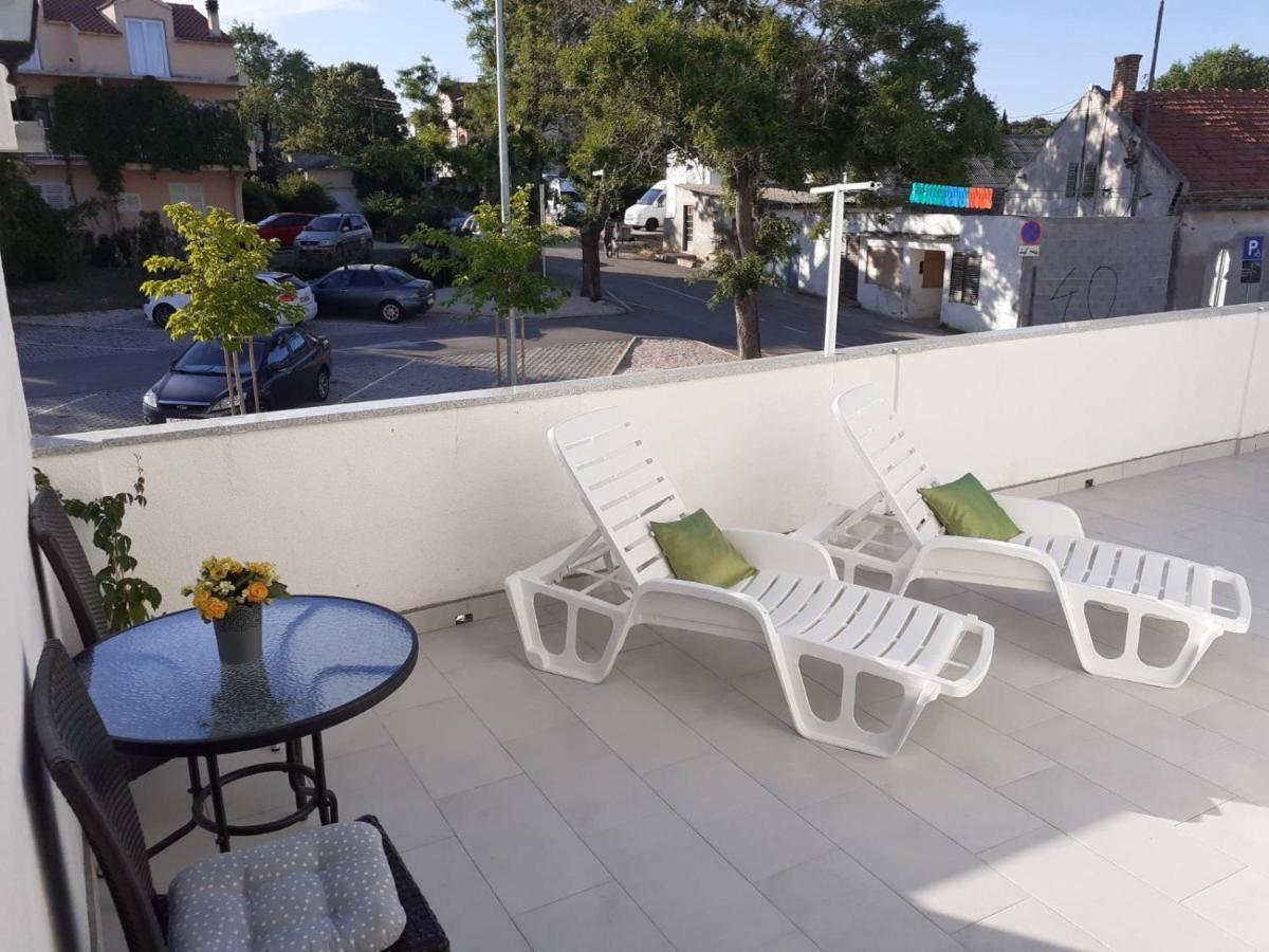 Apartment & Rooms Riva Водице Екстер'єр фото