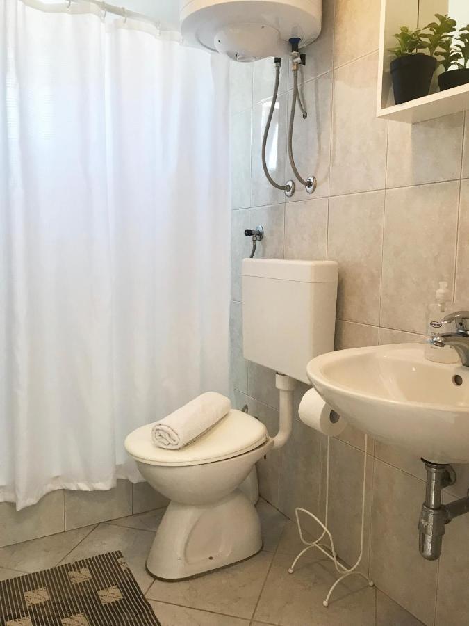 Apartment & Rooms Riva Водице Екстер'єр фото