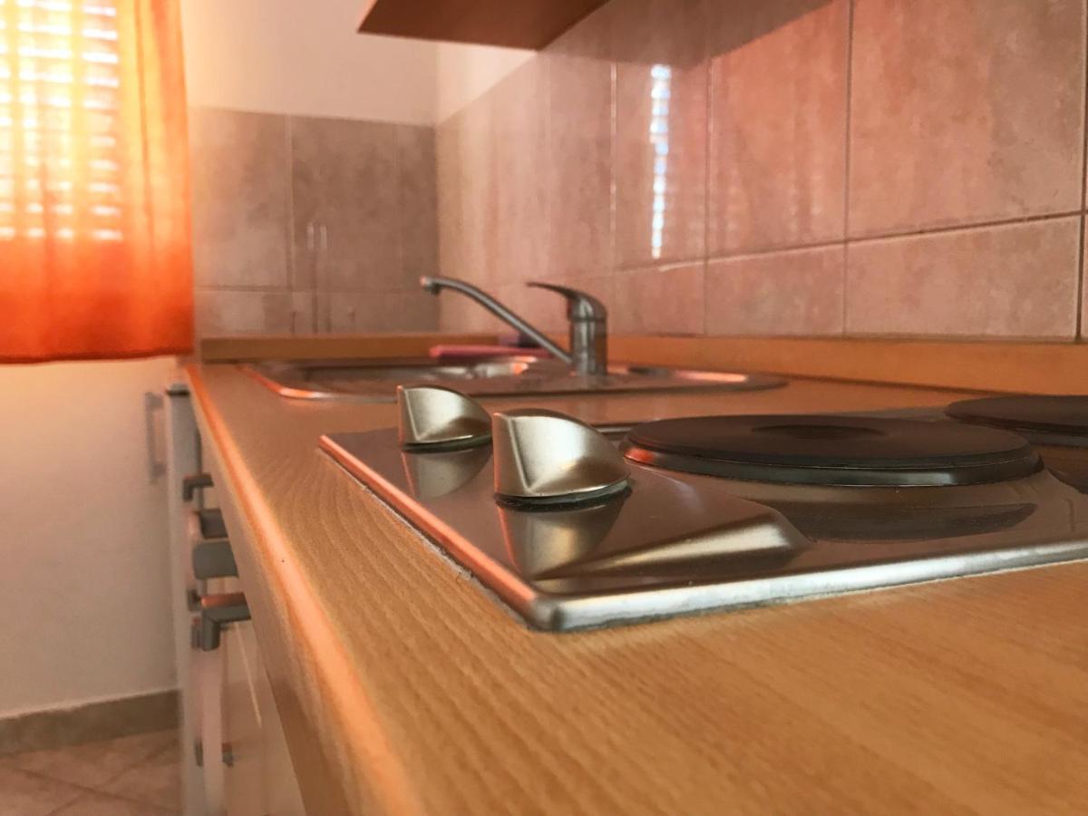 Apartment & Rooms Riva Водице Екстер'єр фото